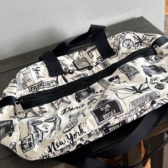 Brighton Travel Carry On Bag - Picture 2 of 5